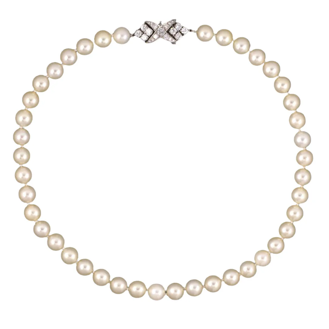 1970s White Akoya Pearl & Diamond Necklace