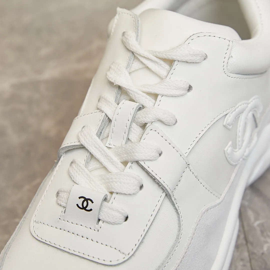 CC TRAINER TRIPLE WHITE SUEDE