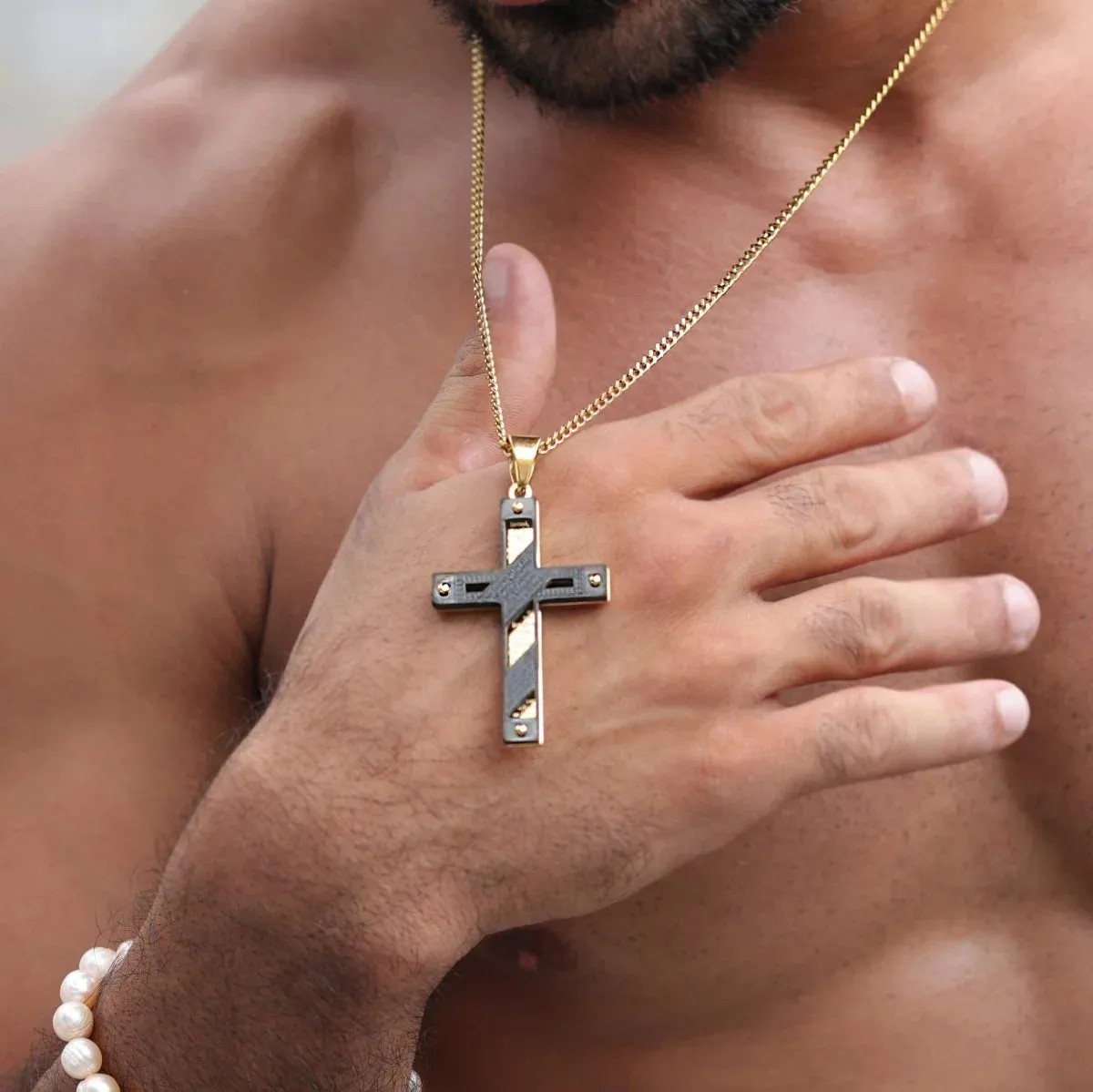 Esai Stainless Steel Chain Necklace with Crucifix Pendant