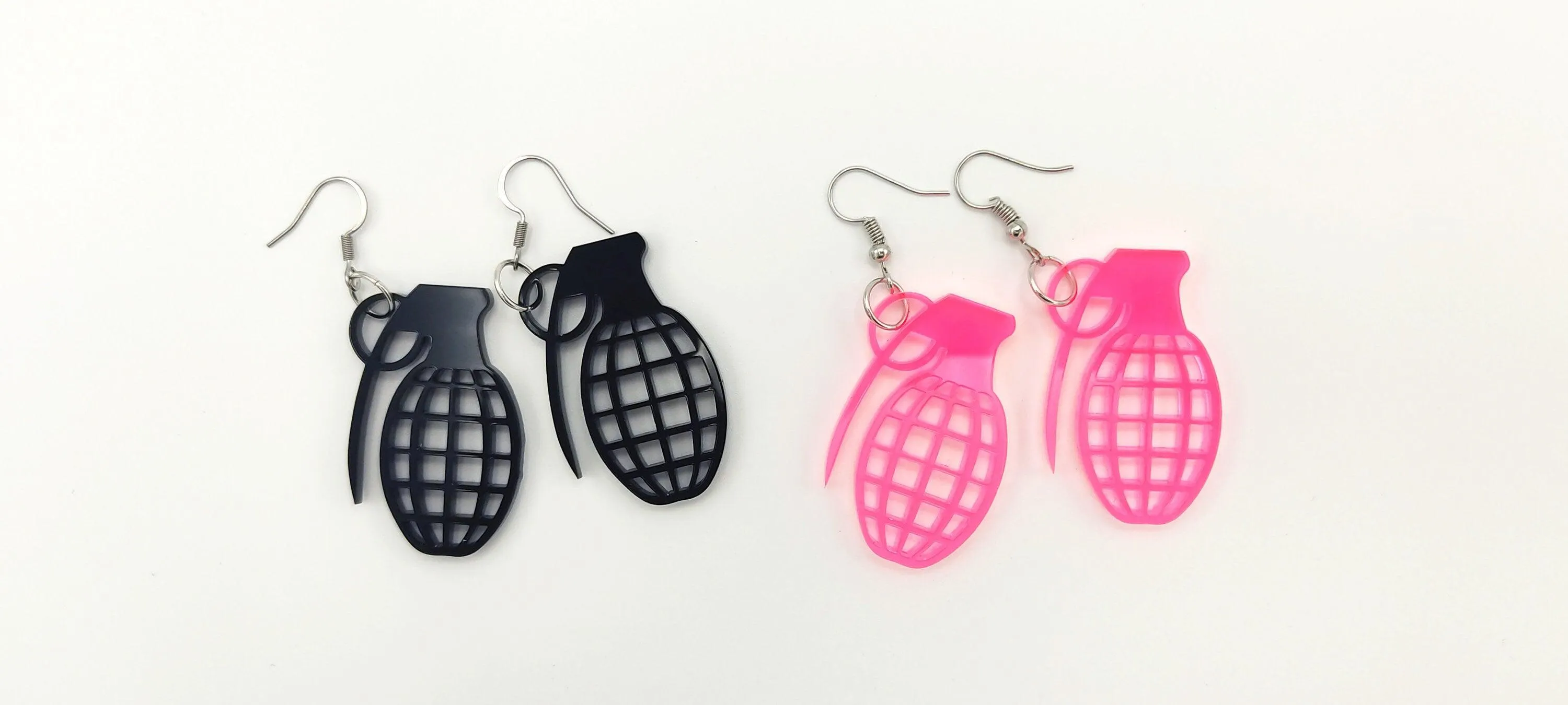 HAND GRENADE EARRINGS | Let your style explode!