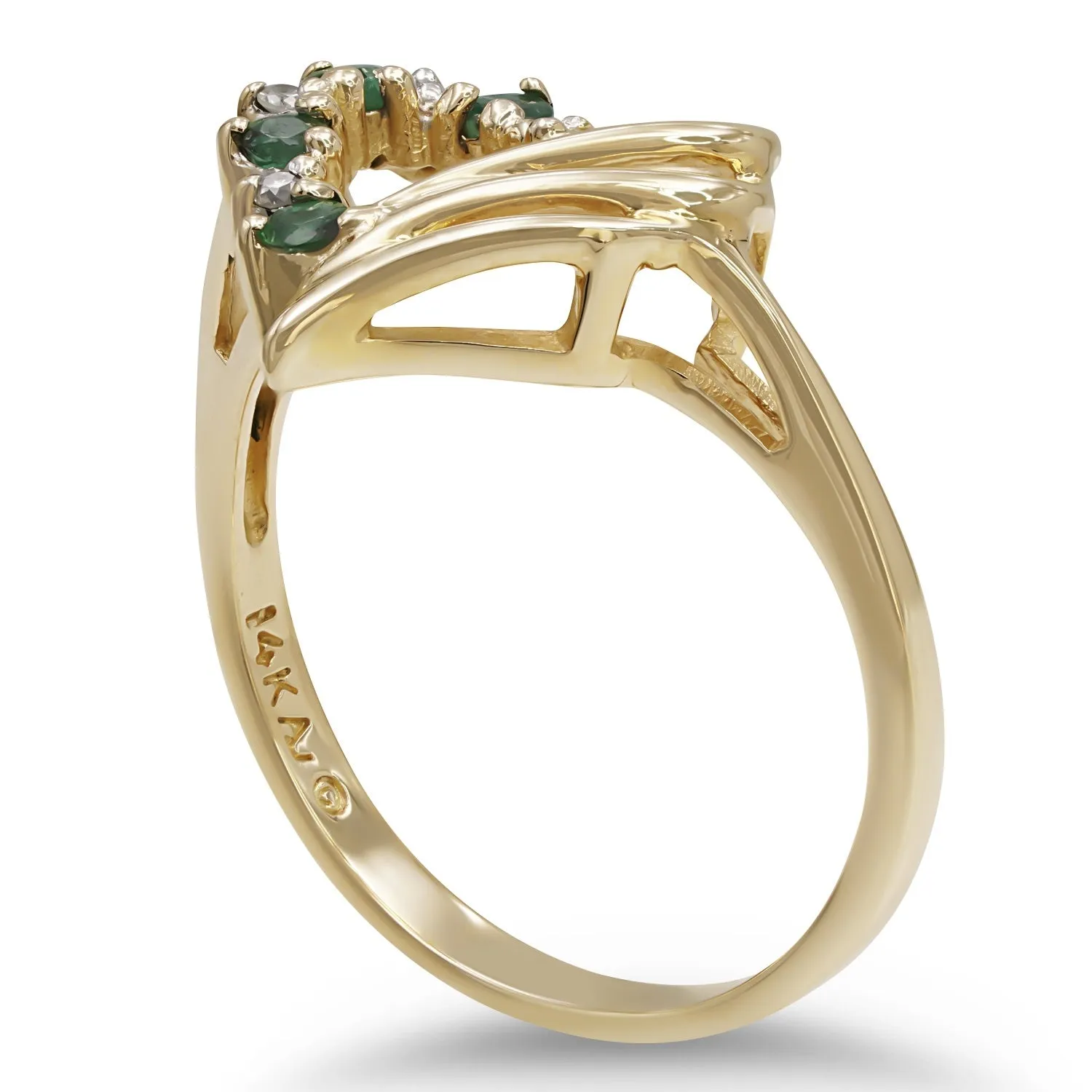 Heart-Shaped Emerald Ring