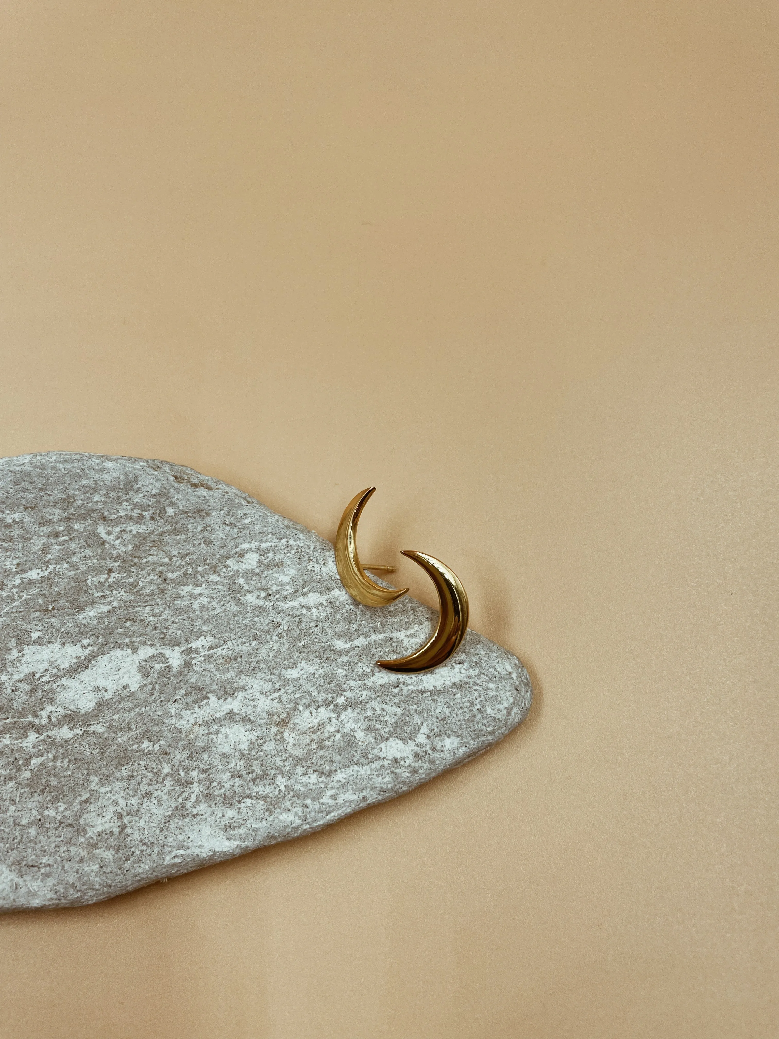 Mama Crescent Moon Stud Earrings