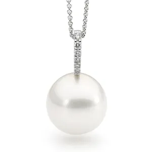 Modern Pearl and diamond Pendant