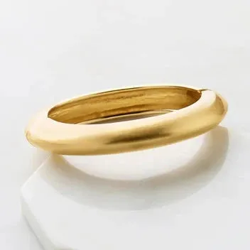 Olivia Brushed Bracelet - Gold