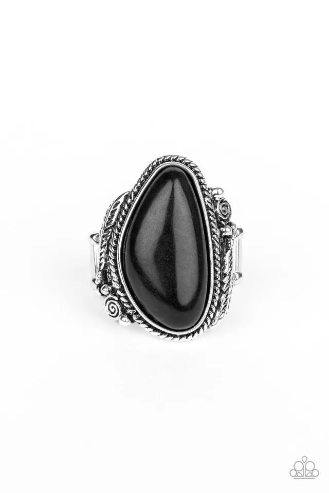 Paparazzi Ring ~ Mojave Magic - Black