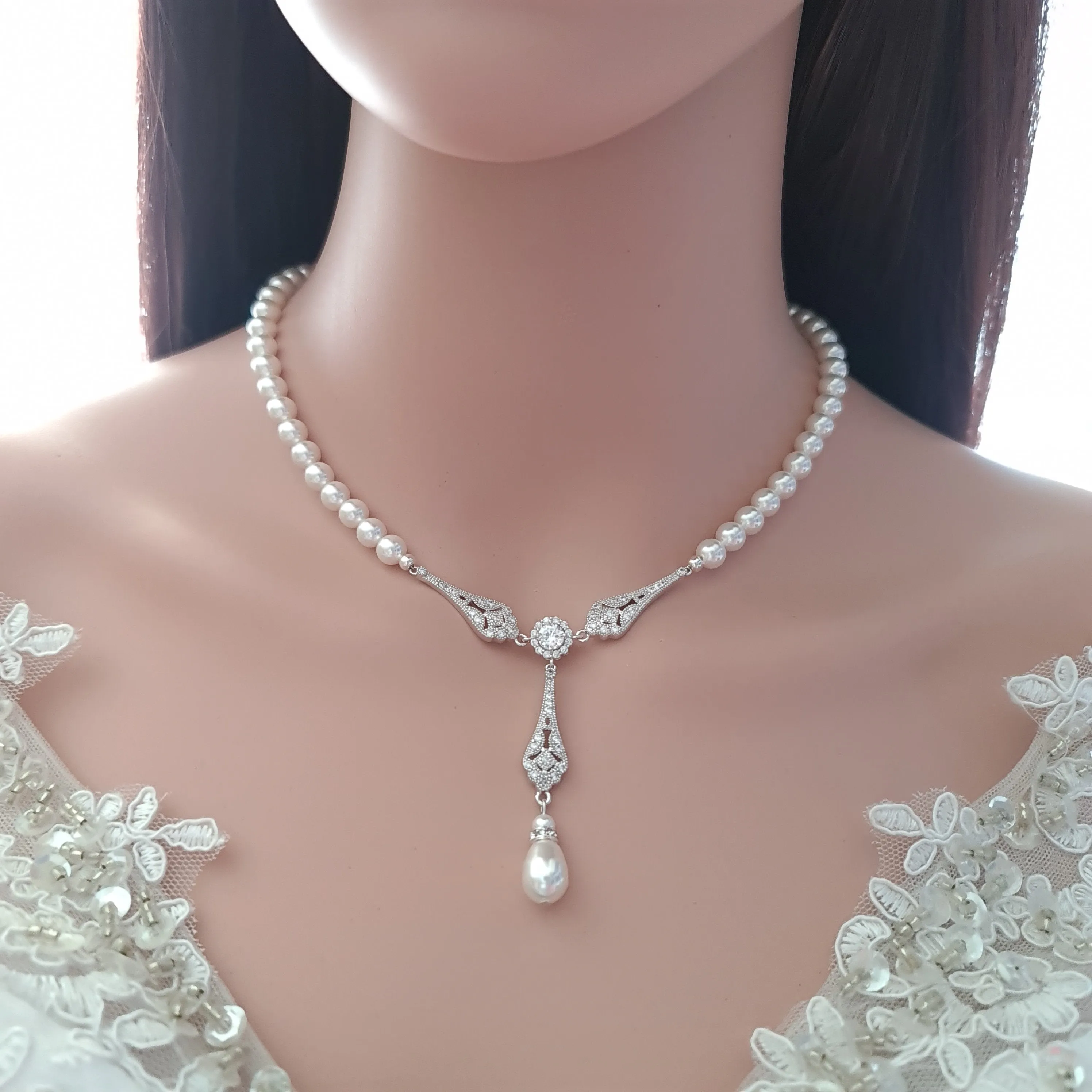 Pearl Backdrop Necklace-Lisa