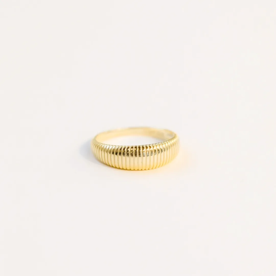 Ridged Ring, Size 6