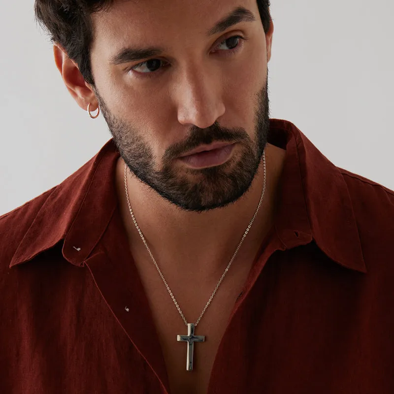 THE CROSS MENS NECKLACE